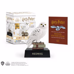 ISBN Harry Potter: Hedwig Owl Figurine, Education, Anglais, Livre broché, 16 pages