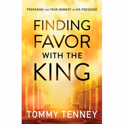 ISBN Finding Favor With the King, Repackaged Edition (Preparing For Your Moment in His Presence), Anglais, Livre broché, 238 ...