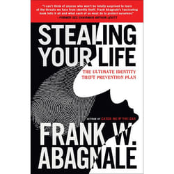 ISBN Stealing Your Life livre