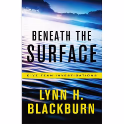 ISBN Beneath the Surface, Anglais, Livre broché, 352 pages
