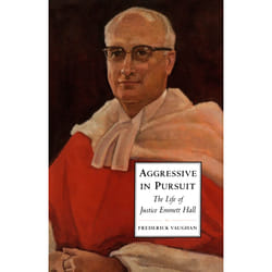 ISBN Aggressive in Pursuit: The Life of Justice Emmett Hall livre Anglais 320 pages