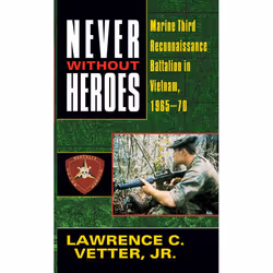 ISBN Never Without Heroes, biographie, Anglais, Édition de poche, 384 pages