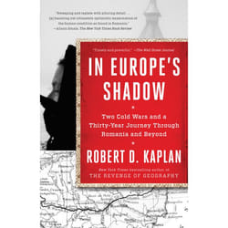 ISBN In Europe’s Shadow livre Fiction Anglais