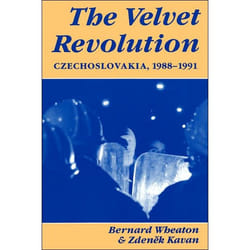 ISBN The Velvet Revolution livre histoire Anglais