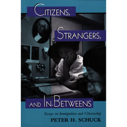 ISBN Citizens, Strangers, And In-betweens livre Loi Anglais