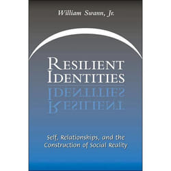ISBN Resilient Identities livre Education Anglais Livre broché 256 pages