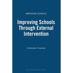 ISBN Improving Schools Through External Intervention Couverture rigide