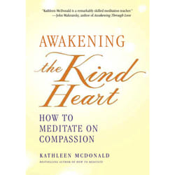 ISBN Awakening the Kind Heart Livre de poche
