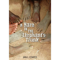 Red Deer Press A Hare in the Elephant's Trunk livre Anglais Livre broché
