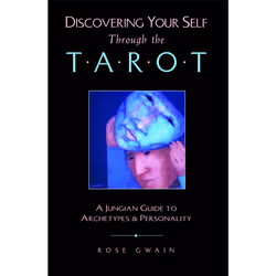 ISBN Discovering Your Self Through the Tarot, Anglais, Livre de poche, 208 pages