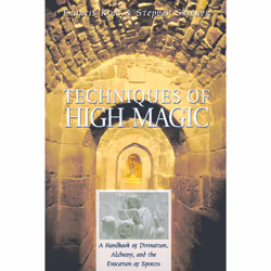 ISBN Techniques of High Magic, Anglais, Livre de poche, 240 pages