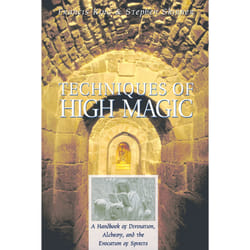 ISBN Techniques of High Magic Livre de poche