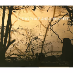 ISBN Of This Place and Elsewhere, Anglais, Livre broché, 250 pages