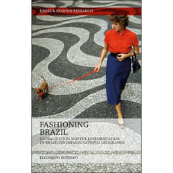 ISBN Fashioning Brazil (Globalization and the Representation of Brazilian Dress in National Geographic) livre Anglais Couverture rigide 216 pages