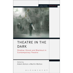 Theatre in the Dark - [Livre en VO]
