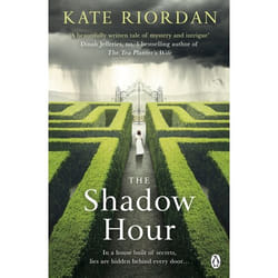 ISBN The Shadow Hour livre Roman Anglais Livre broché 528 pages