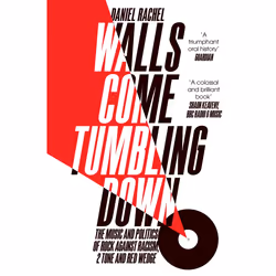ISBN Walls Come Tumbling Down, Anglais, Livre broché, 592 pages