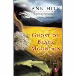 ISBN Ghost on Black Mountain, Anglais, Livre de poche, 352 pages