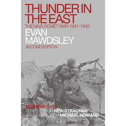 ISBN Thunder in the East (The Nazi-Soviet War 1941-1945) livre Anglais Livre broché 536 pages