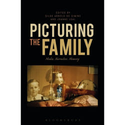 ISBN Picturing the Family (Media, Narrative, Memory) Couverture rigide
