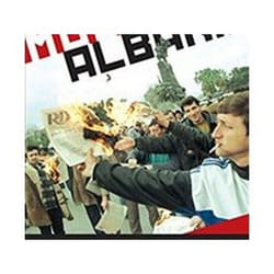 ISBN Modern Albania : From Dictatorship to Democracy in Europe livre Education Anglais