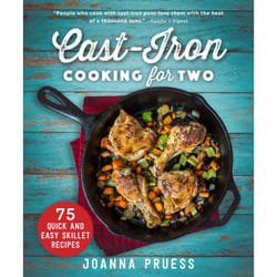 ISBN Cast-Iron Cooking for Two Couverture rigide