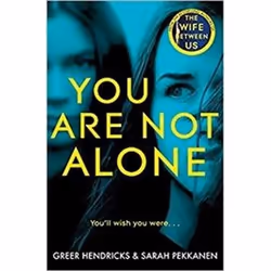 ISBN You Are Not Alone, Thrillers, Anglais, Livre broché, 352 pages