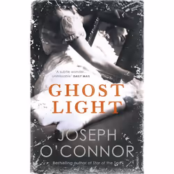 ISBN Ghost Light, Anglais, Livre broché, 272 pages