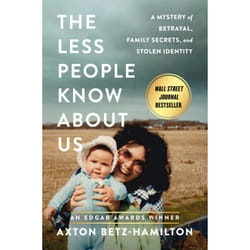 ISBN The Less People Know About Us livre vrai crime Anglais Couverture rigide 320 pages