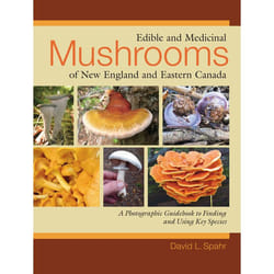 ISBN Edible and Medicinal Mushrooms of New England and Eastern Canada livre