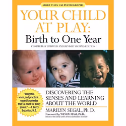 ISBN Your Child at Play: Birth to One Year, Livre de poche, 352 pages