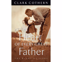 ISBN At the Heart of Every Great Father, Livre broché, 220 pages