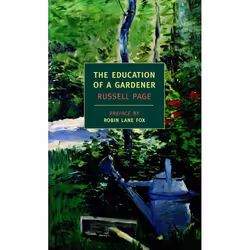 ISBN The Education Of A Gardener, Livre broché, 448 pages