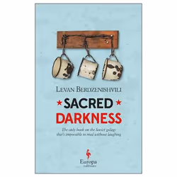 ISBN Sacred Darkness, Couverture rigide, 256 pages
