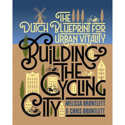 UBC Press Building the Cycling City livre