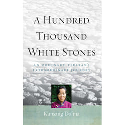 ISBN A Hundred Thousand White Stones Livre de poche
