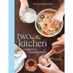 ISBN Two in the Kitchen (Williams-Sonoma), Anglais, Couverture rigide, 256 pages