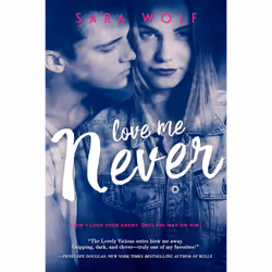 ISBN Love Me Never, Anglais, Livre broché, 304 pages