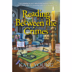 ISBN Reading Between the Crimes, Anglais, Couverture rigide, 336 pages