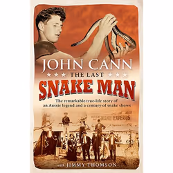 Allen &amp; Unwin The Last Snake Man, Anglais, Livre broché, 320 pages