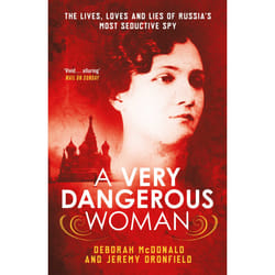 ISBN A Very Dangerous Woman livre histoire Anglais