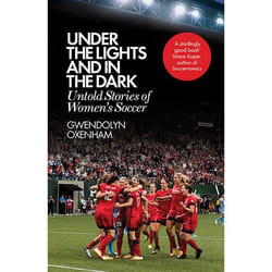 Allen & Unwin Under the Lights and In the Dark livre Sport & loisirs Anglais