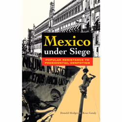 ISBN Mexico Under Siege, Anglais, Livre broché, 288 pages