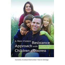 UBC Press A Non-Violent Resistance Approach with Children in Distress livre