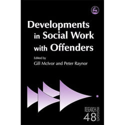 UBC Press Developments in Social Work with Offenders livre