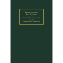 ISBN Immigration and Race Relations Couverture rigide