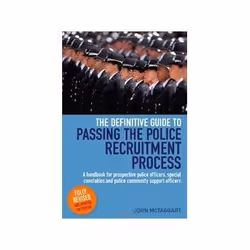 ISBN Definitive Guide To Passing The Police Recruitment Process: A handbook for prospective police office, Education, Anglais ...