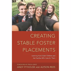 UBC Press Creating Stable Foster Placements, Livre broché