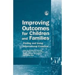 UBC Press Improving Outcomes for Children and Families livre Couverture rigide