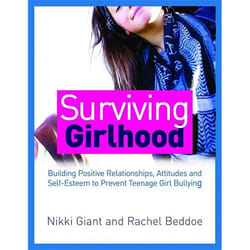 UBC Press Surviving Girlhood livre Livre broché